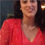 Insegnante laureata e abilitata in inglese e arabo offre lezioni per studenti di scuole medie e superiori a Ivrea e dintorni.